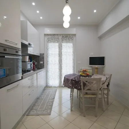 Luminoso A San Martino * Генуя