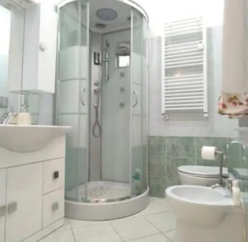 Апартаменты Luminoso A San Martino Генуя