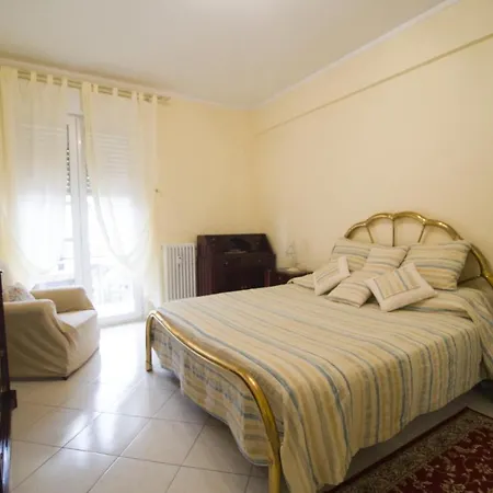 Appartamento Luminoso A San Martino